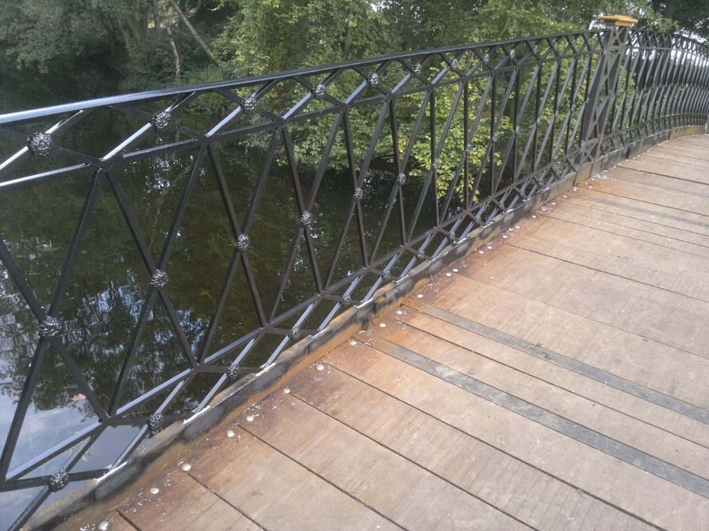 Detail of the fabricated steel balustrading and handrail on the restored cast-iron bridge